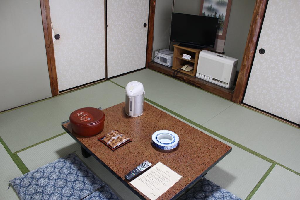 Kinokuniya Ryokan Fujisawa Eksteriør billede