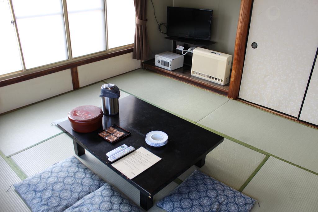 Kinokuniya Ryokan Fujisawa Eksteriør billede