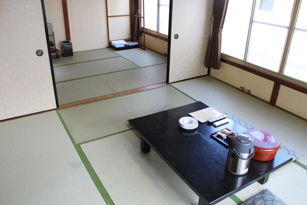 Kinokuniya Ryokan Fujisawa Værelse billede