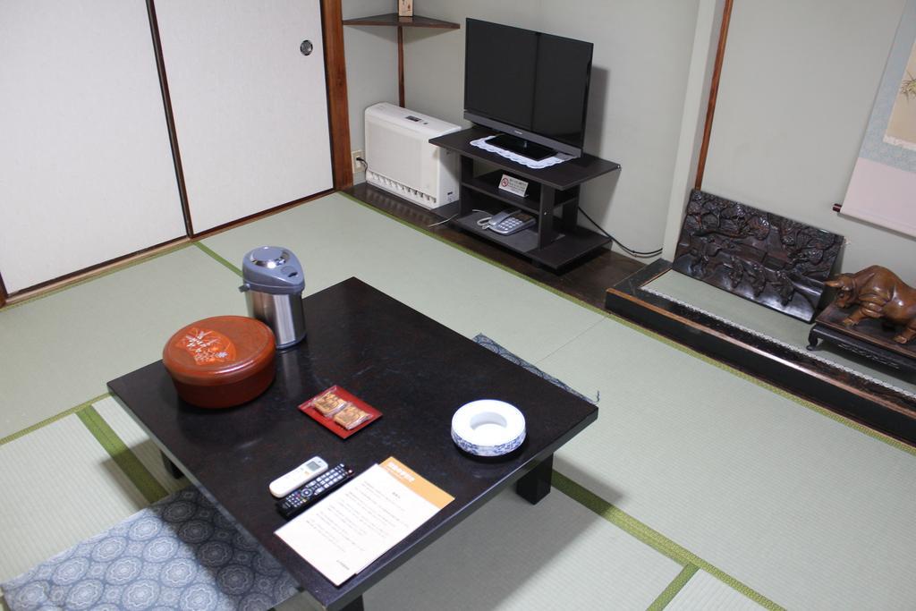 Kinokuniya Ryokan Fujisawa Eksteriør billede