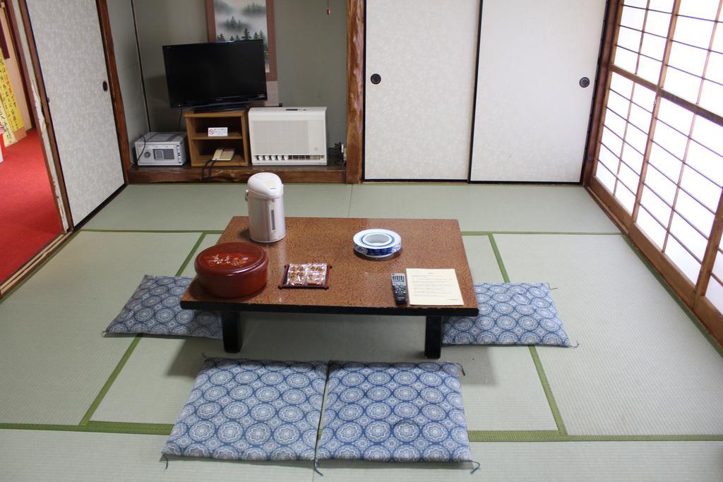 Kinokuniya Ryokan Fujisawa Eksteriør billede